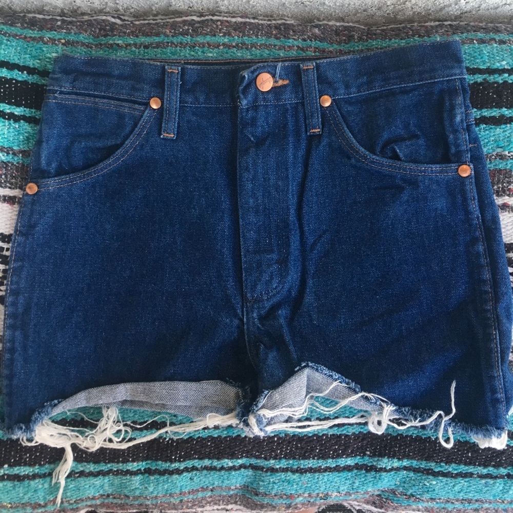 Vintage Wrangler denim cut off shorts